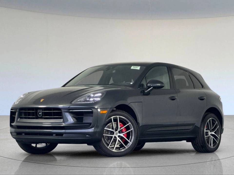 2026 Porsche Macan
