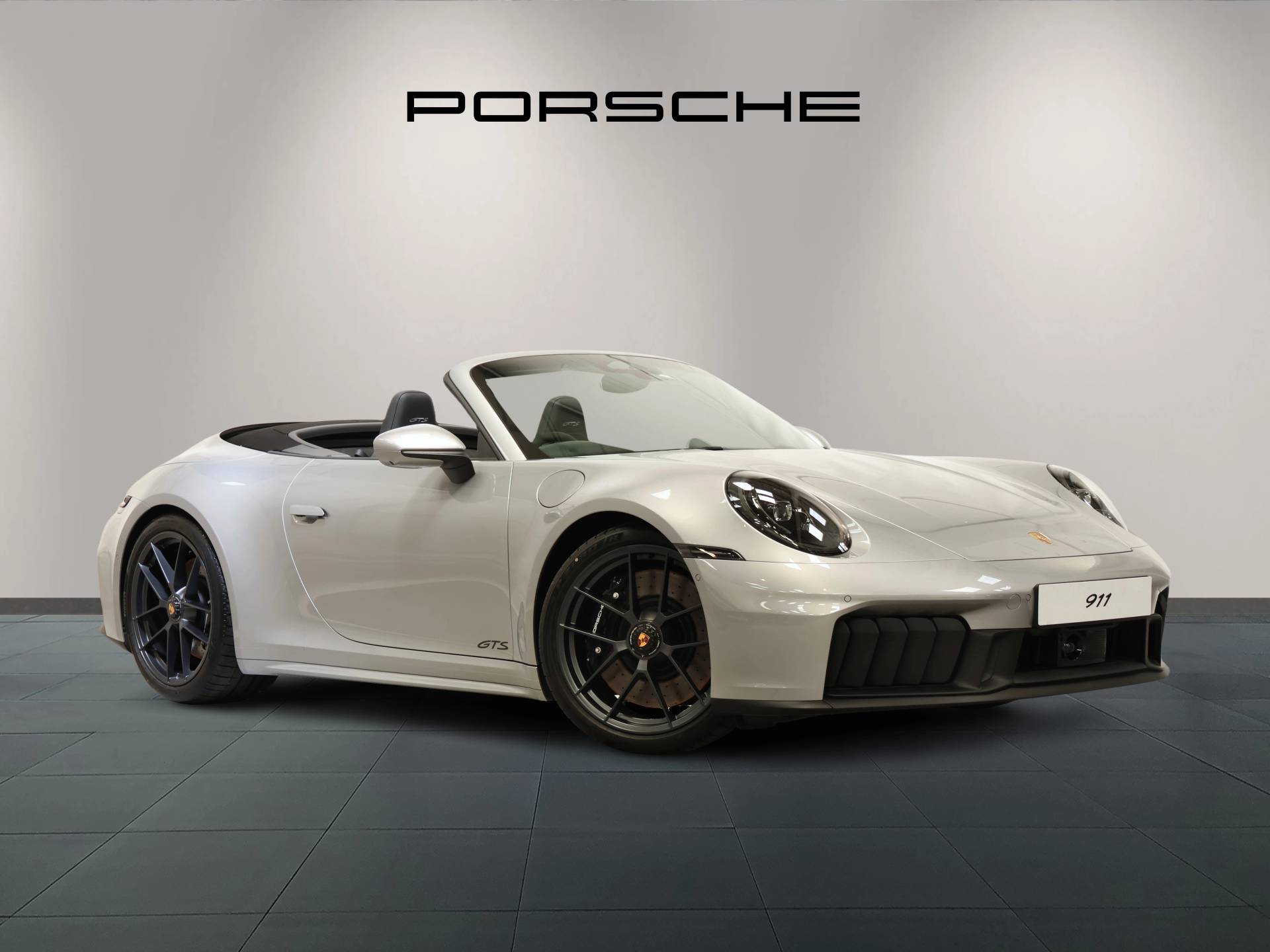 911 Carrera 4 GTS Cabriolet, photo 1 of 41