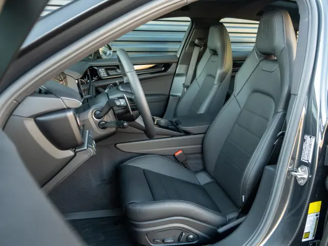 2026 Porsche Panamera Base - Photo 38