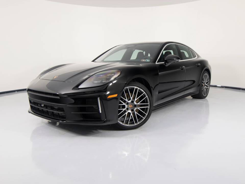 2026 Porsche Panamera Base