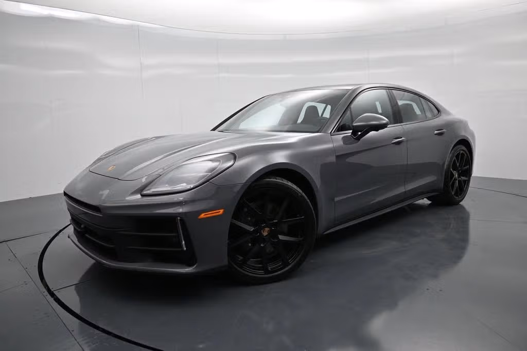 2026 Porsche Panamera
