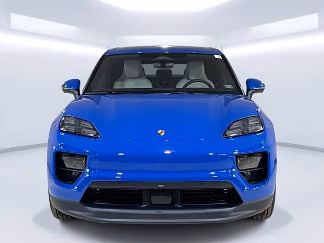 2026 Porsche Macan Base - Photo 10