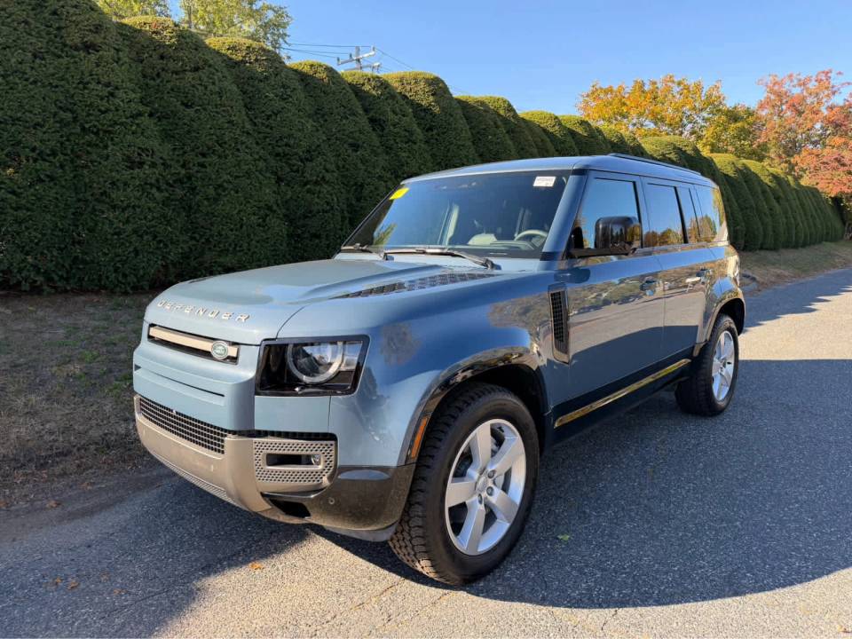 2025 Land Rover Defender