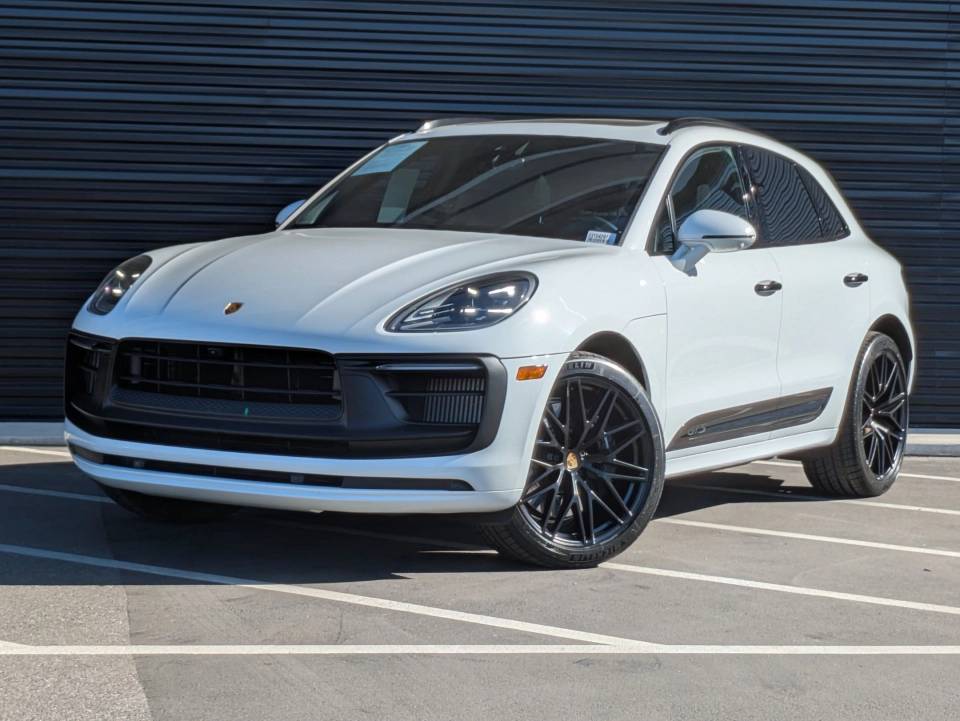2022 Porsche Macan GTS
