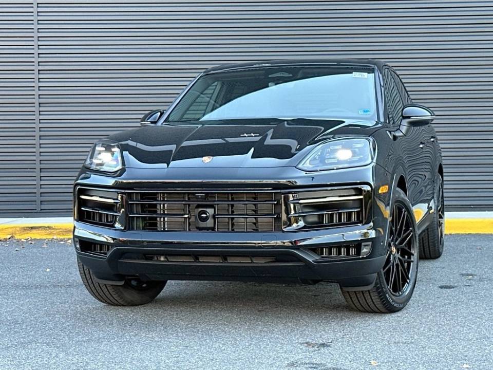 2026 Porsche Cayenne Base