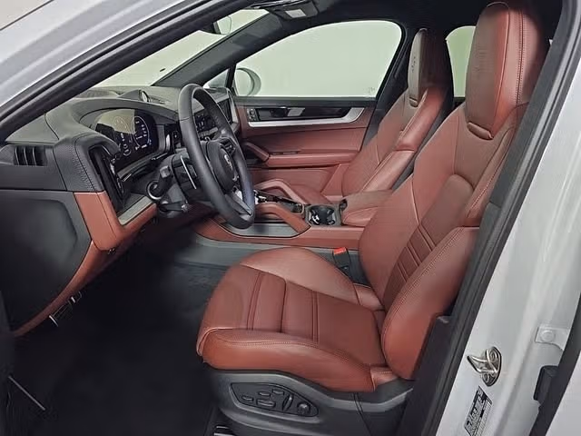 2025 Porsche Cayenne Coup S E-Hybrid - Photo 34