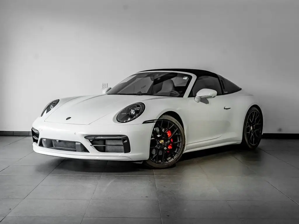 2024 Porsche 911 GTS - Photo 8