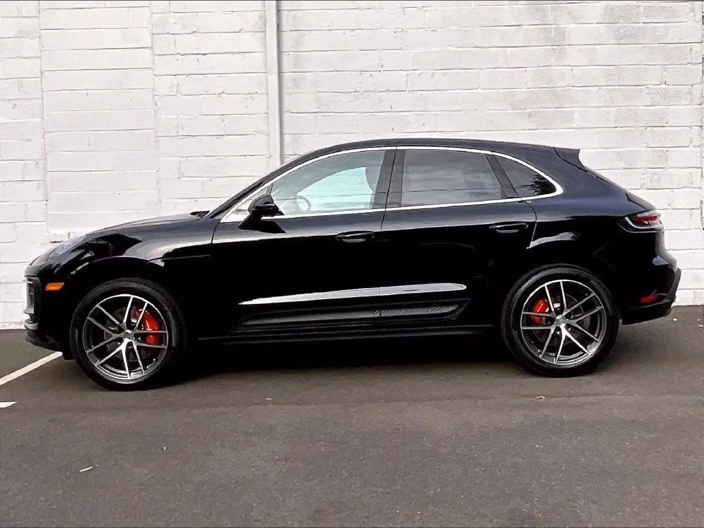 2026 Porsche Macan S - Photo 12