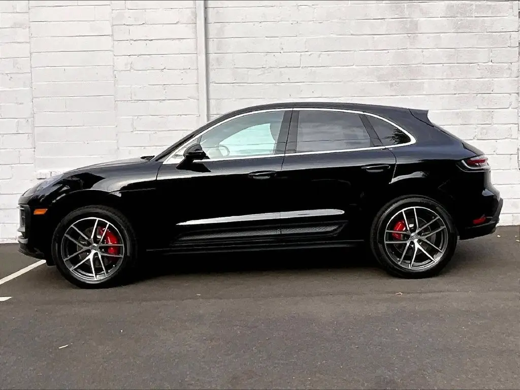 2026 Porsche Macan S - Photo 16