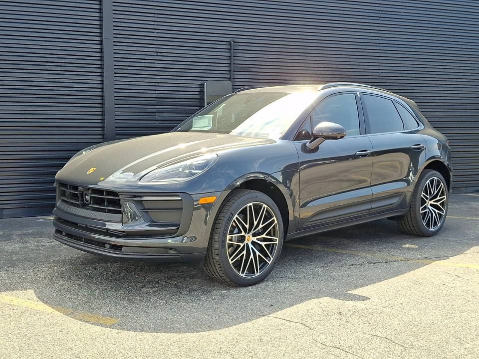 2026 Porsche Macan
