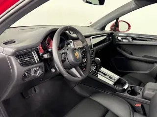 2026 Porsche Macan S - Photo 29
