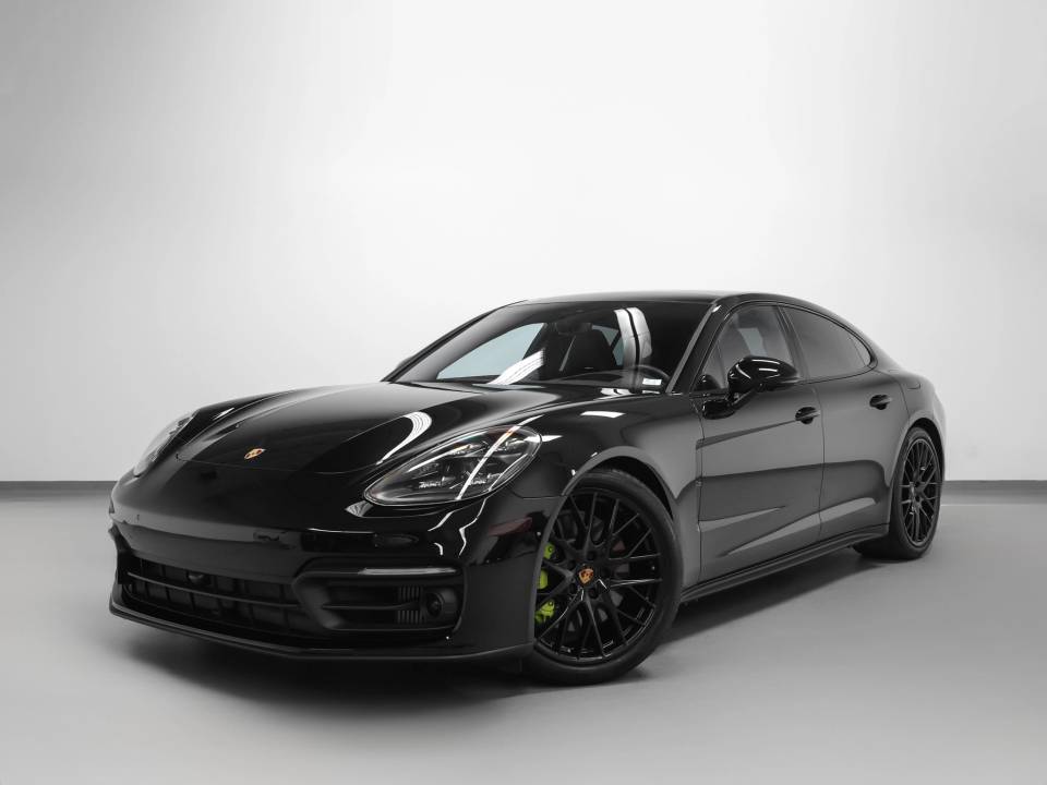 2023 Porsche Panamera 4 E-Hybrid