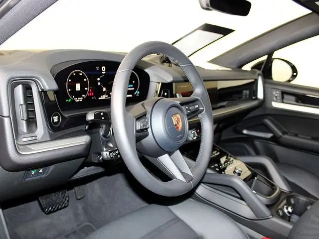 2026 Porsche Cayenne Coup Base - Photo 30