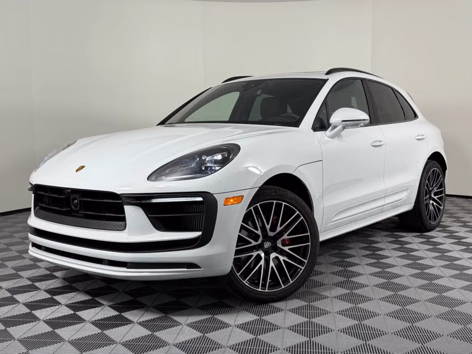 2026 Porsche Macan S - Photo 3