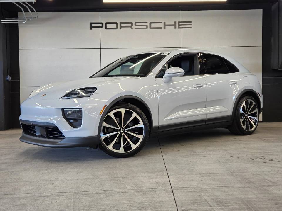 2026 Porsche Macan
