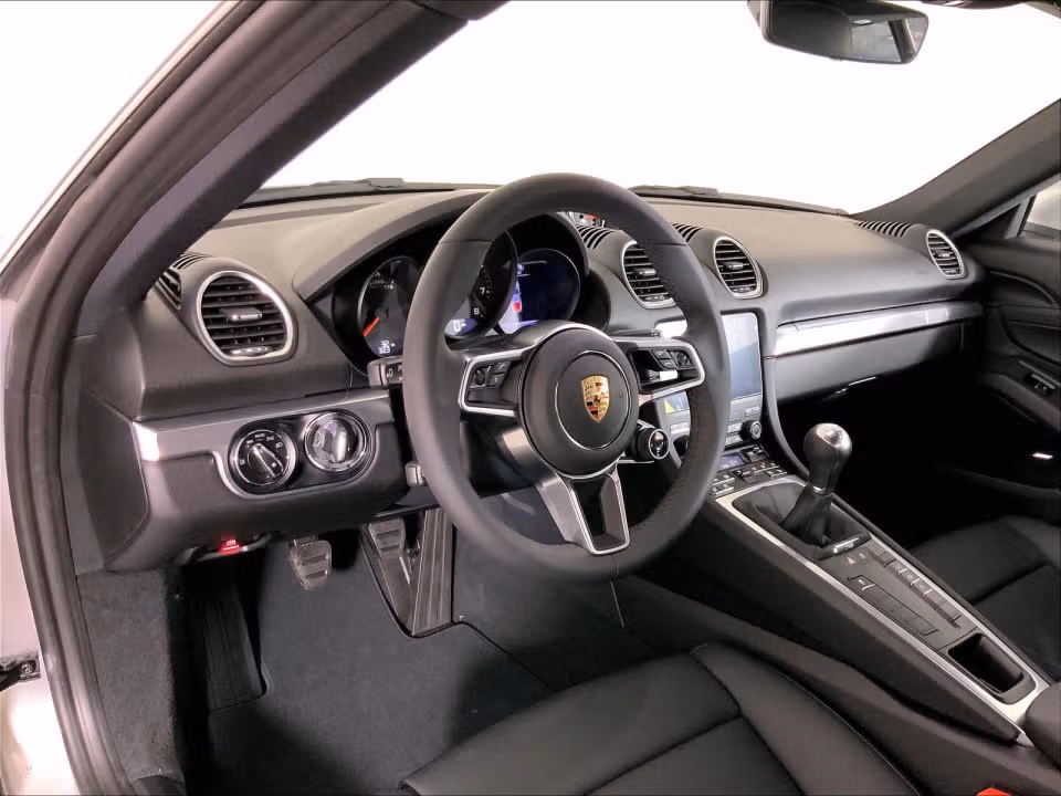2025 Porsche 718 Base - Photo 27