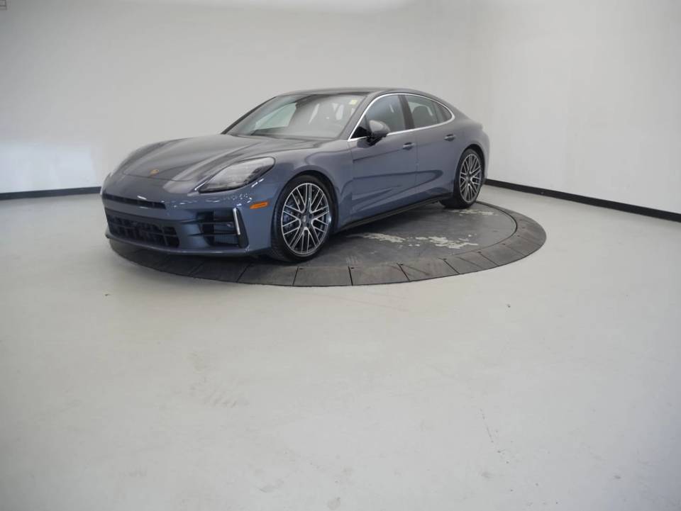 2025 Porsche Panamera Base