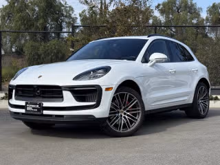 2023 Porsche Macan