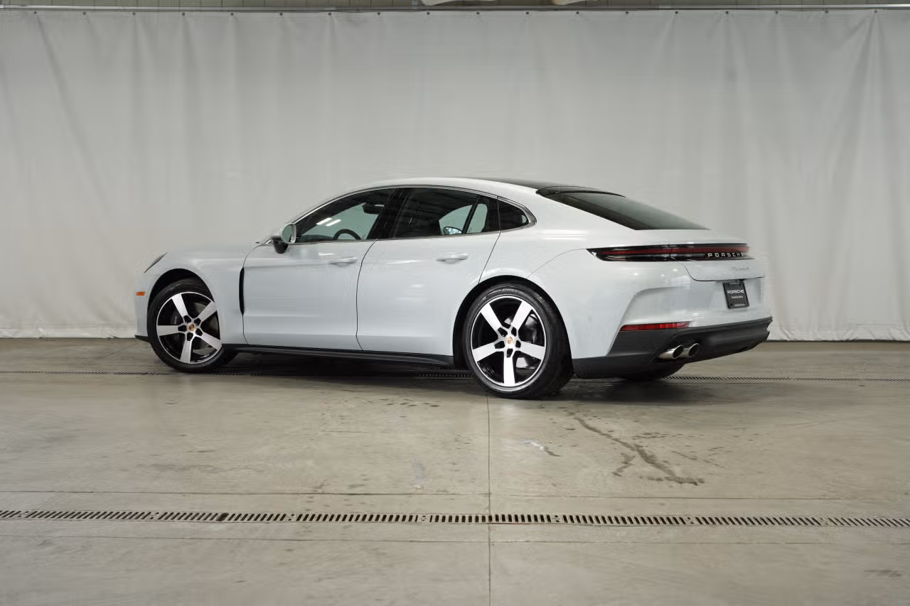 2025 Porsche Panamera Base - Photo 20