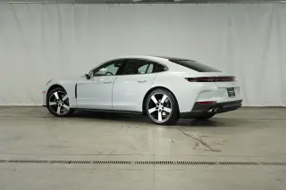 2025 Porsche Panamera Base - Photo 21