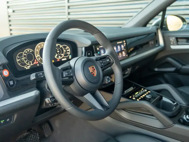 2026 Porsche Cayenne Base - Photo 30