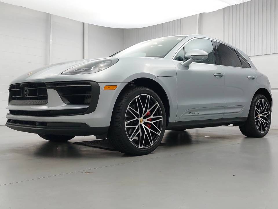 2026 Porsche Macan