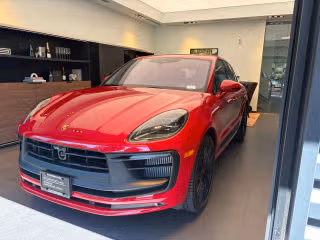 2026 Porsche Macan GTS's photo