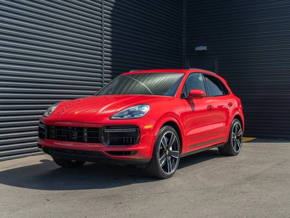 2023 Porsche Cayenne Turbo