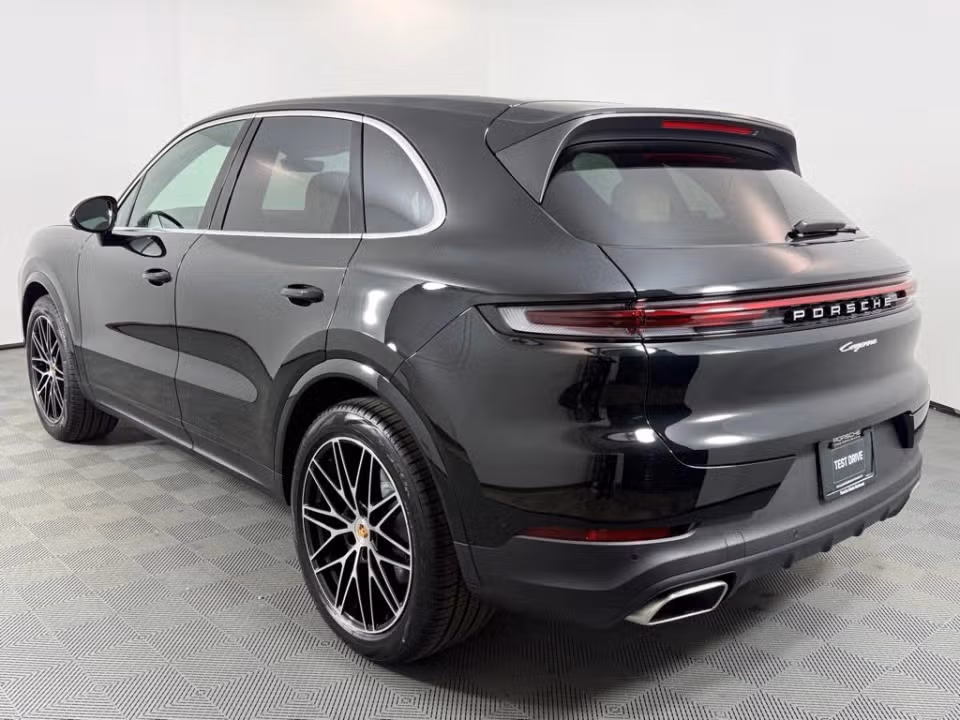 2026 Porsche Cayenne Base - Photo 19