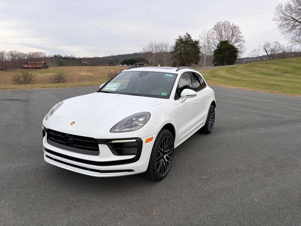 2026 Porsche Macan S