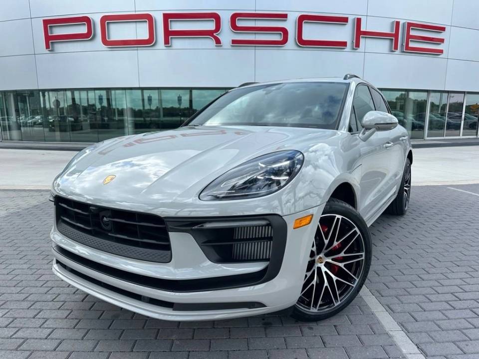 2023 Porsche Macan S