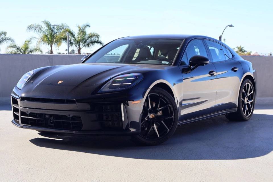 2026 Porsche Panamera