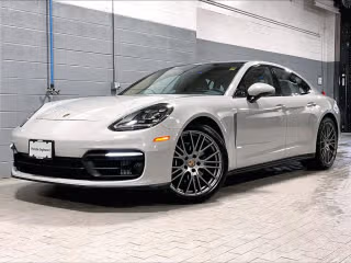 2023 Porsche Panamera