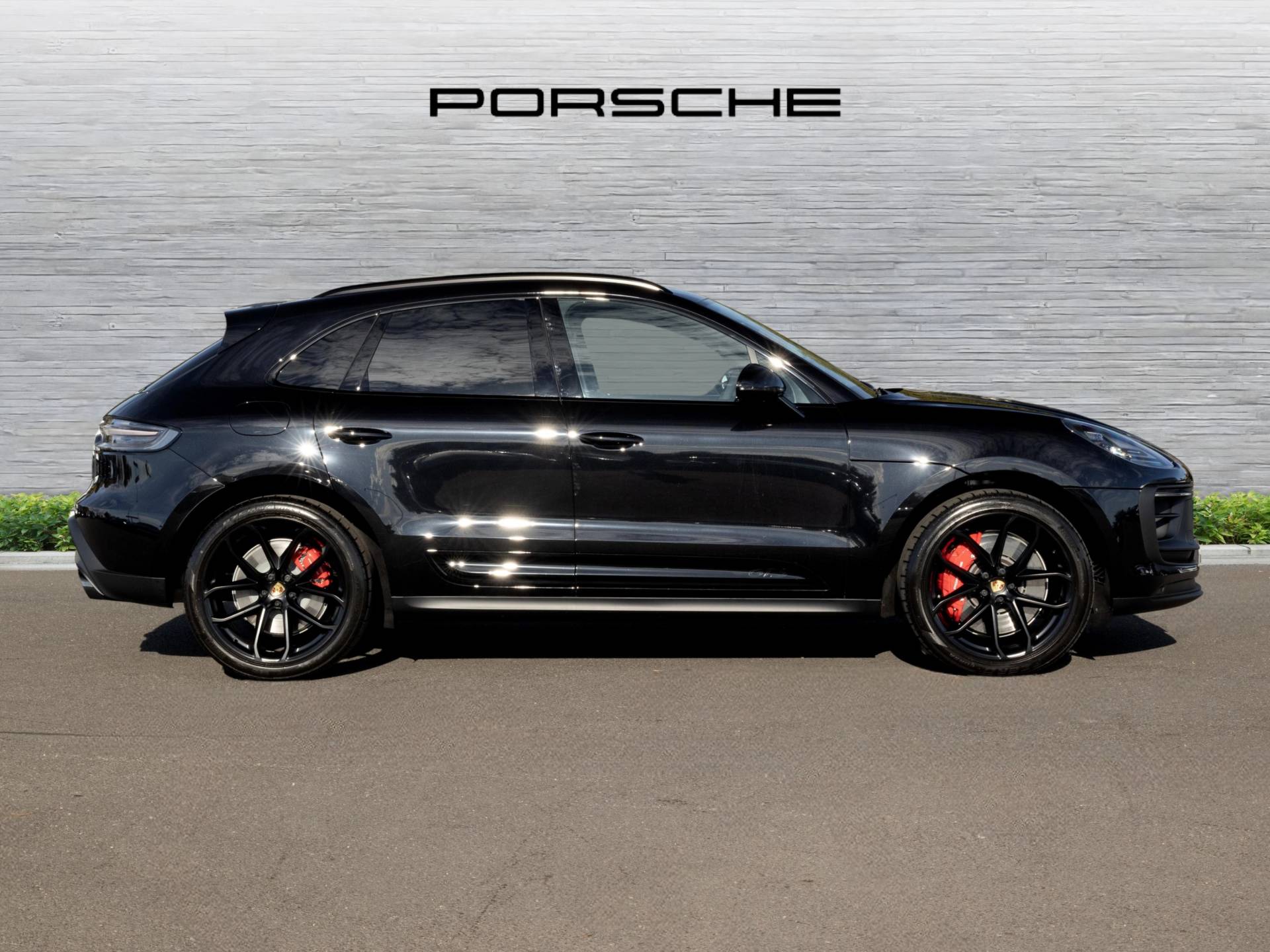 Macan GTS, photo 2 of 83