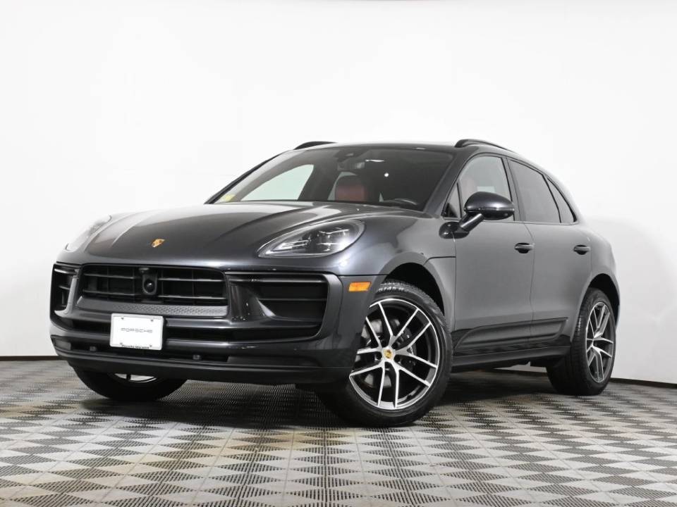 2026 Porsche Macan