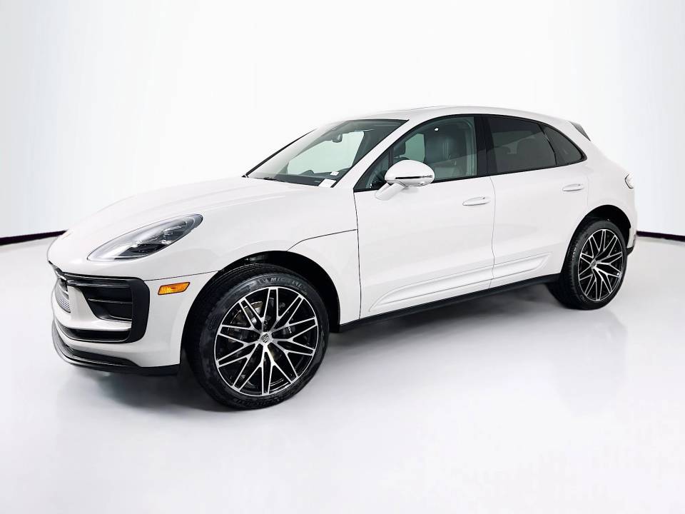 2026 Porsche Macan