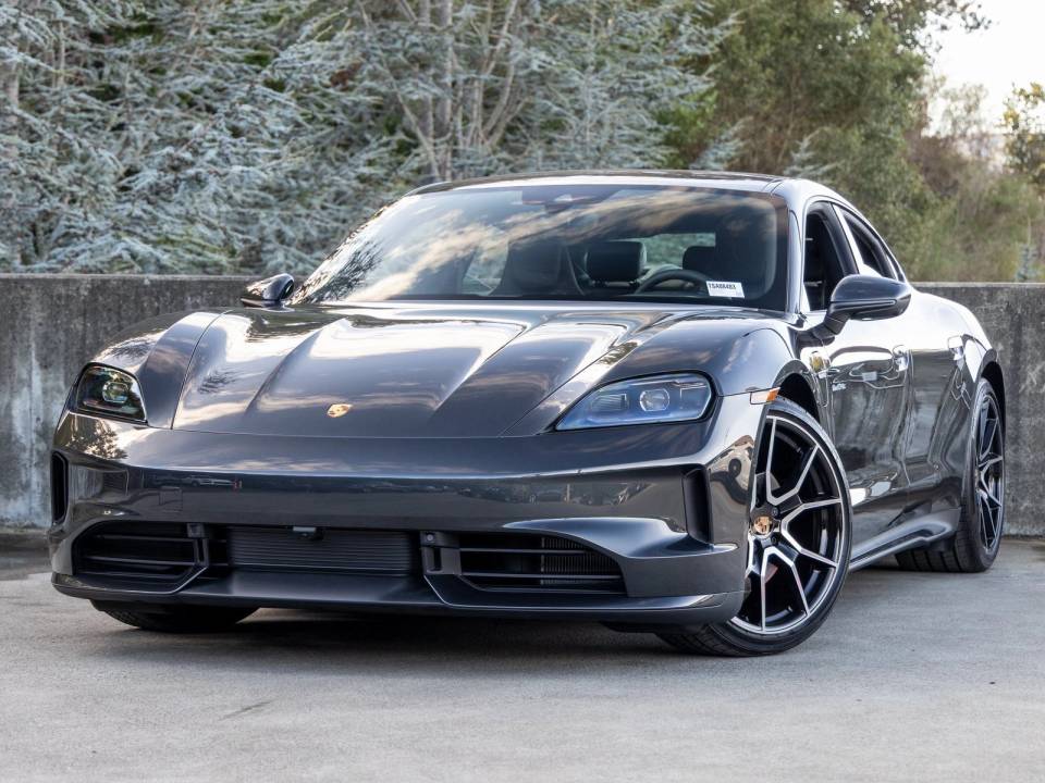 2026 Porsche Taycan