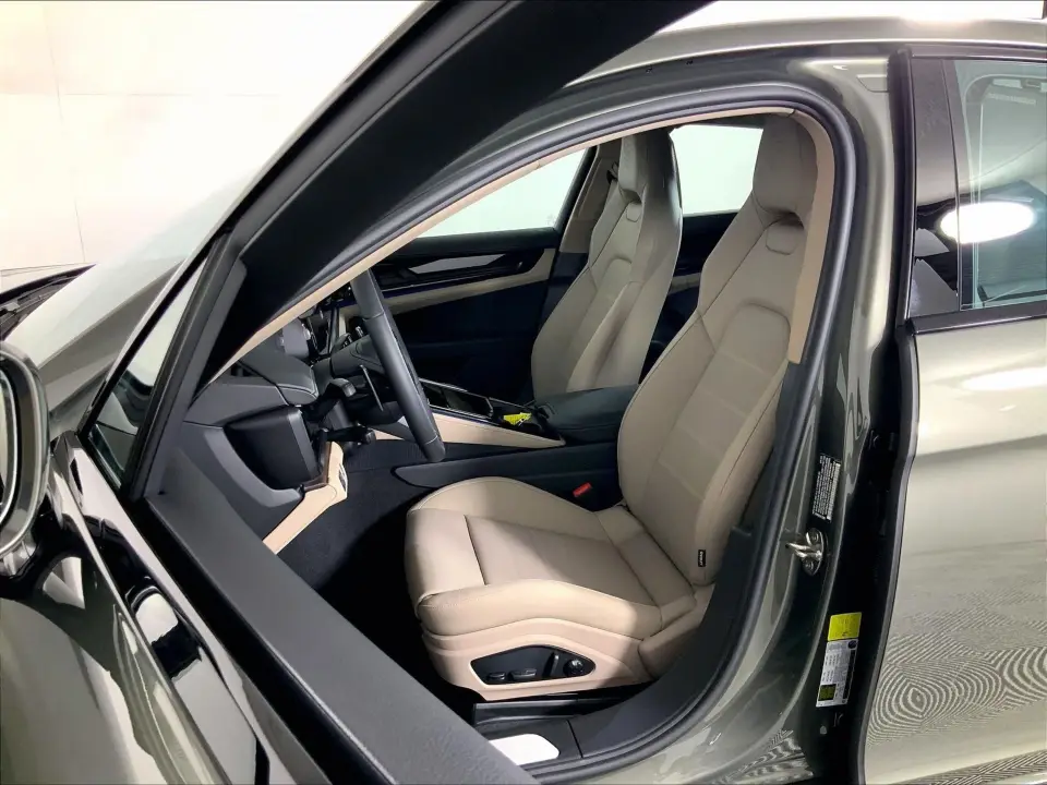 2026 Porsche Panamera Base - Photo 39