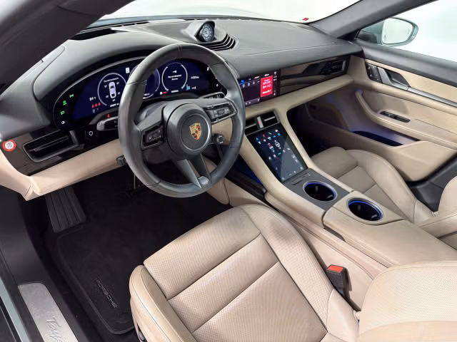 2025 Porsche Taycan 26