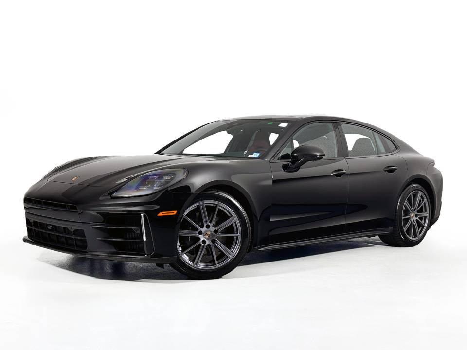 2026 Porsche Panamera Base