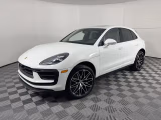 2026 Porsche Macan's photo
