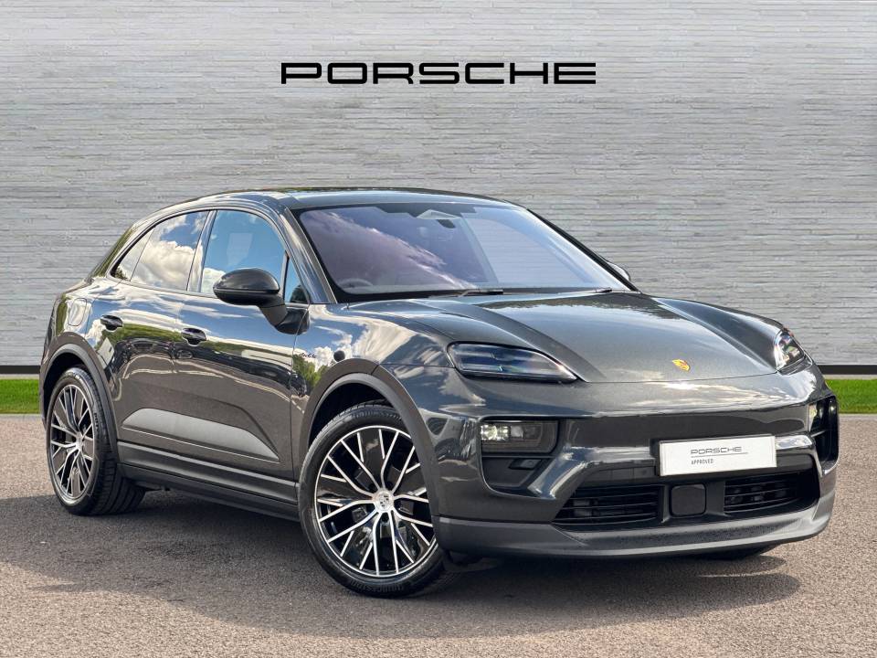 2026 PORSCHE MACAN