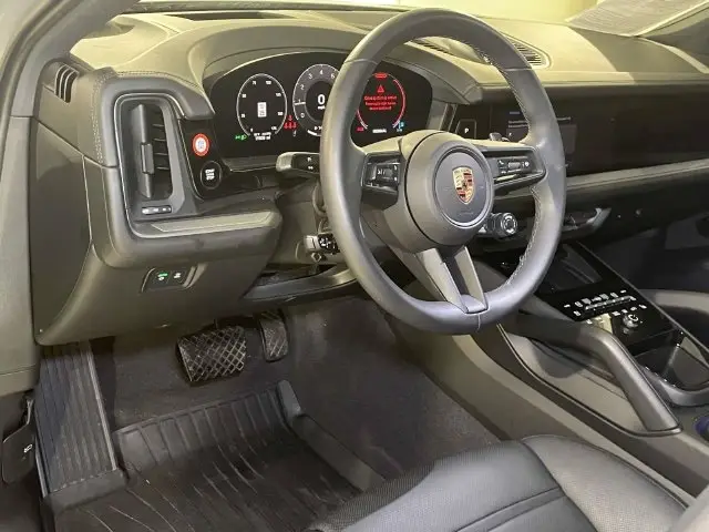 Photo 31