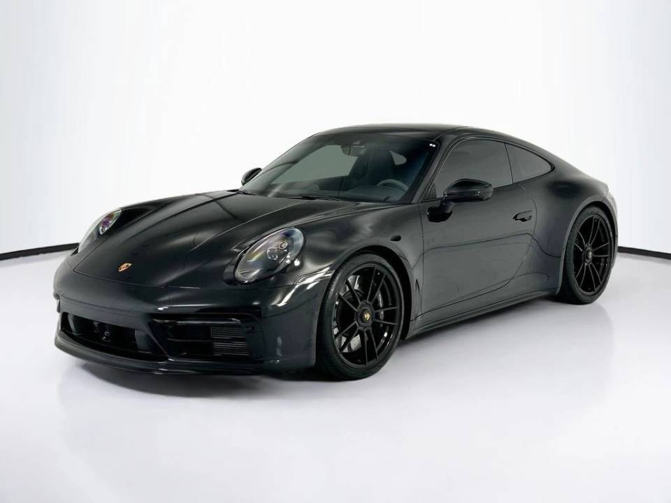 2022 Porsche 911 GTS