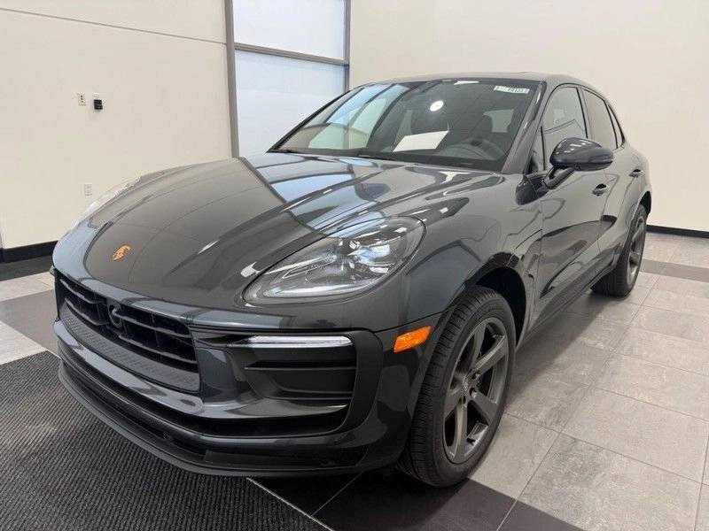 2026 Porsche Macan