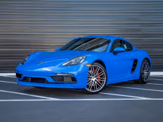 2025 Porsche 718 Cayman S's photo
