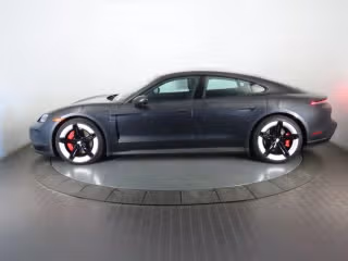 2025 Porsche Taycan S - Photo 9