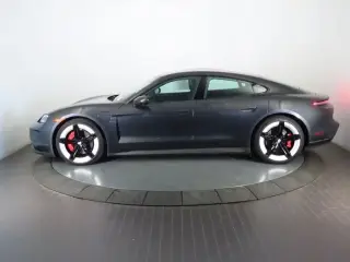 2025 Porsche Taycan S - Photo 13