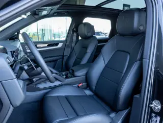 2026 Porsche Cayenne Base - Photo 37