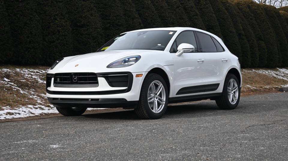 2026 Porsche Macan